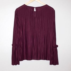 Marled Brand Pleated Blouse
